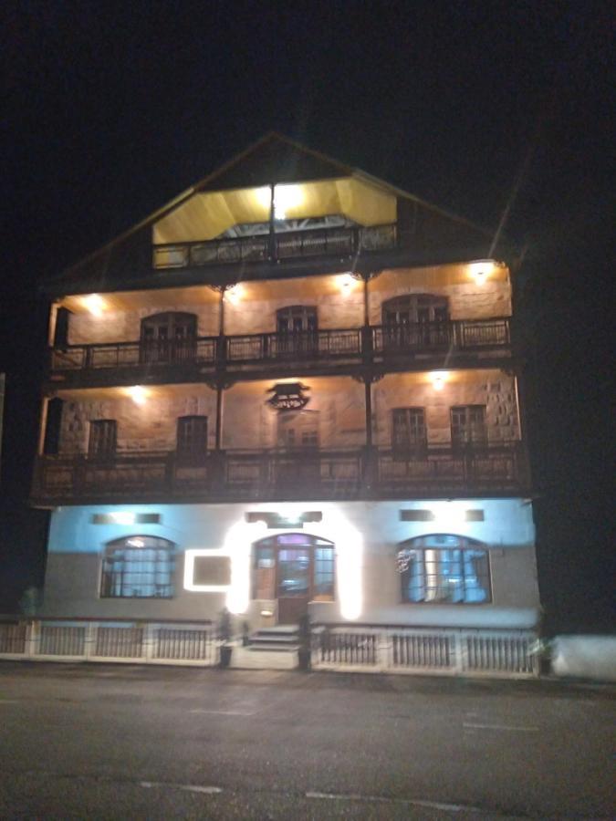 Hotel Dilijan Old Center Exterior foto